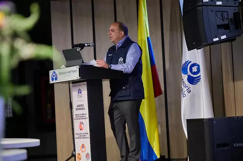 Sigue en aumento paso de migrantes por selva del Darién