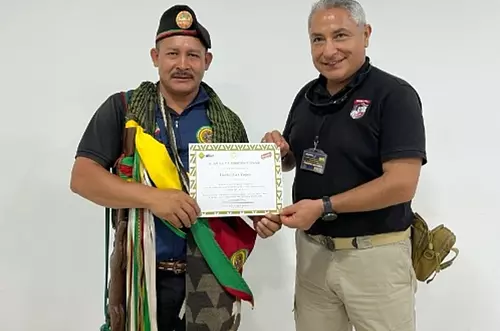 Reconocimiento a la guardia indígena Wacoyo