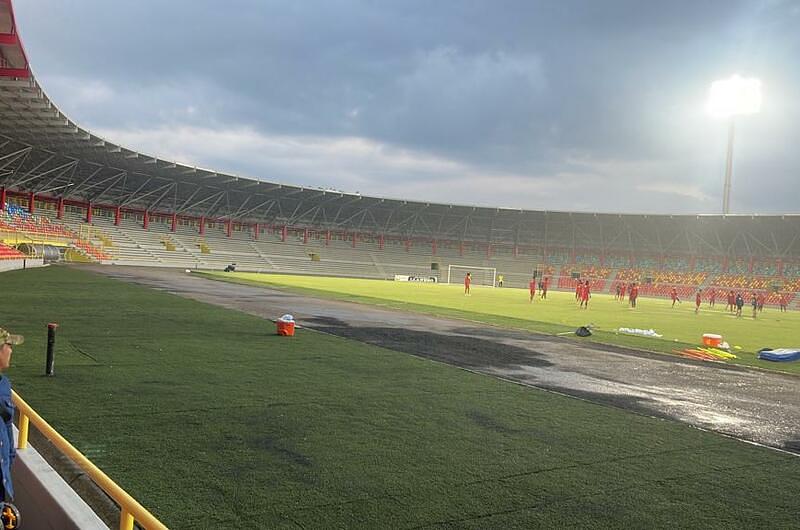 ¿A qué hora llega América a Villavicencio?