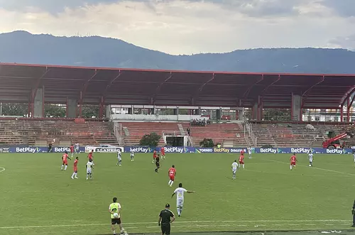 Tremendo palazo de Llaneros