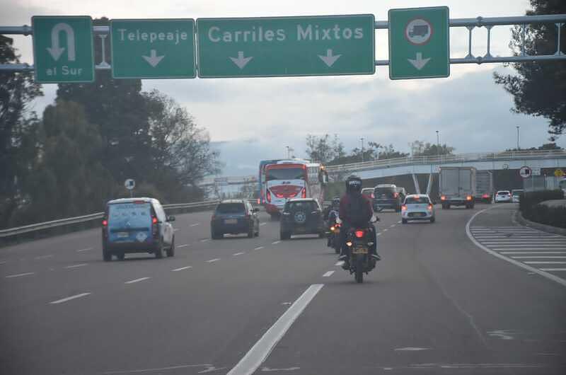 Millones de vehículos se movilizarán este puente festivo 