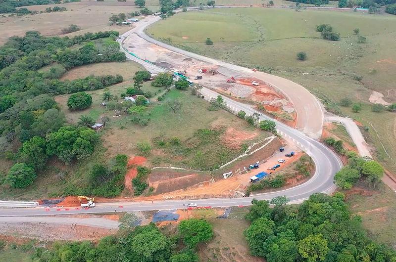 Cierre vial entre Barranca de Upía y Paratebueno