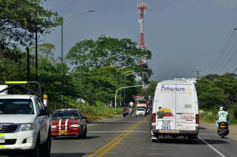 Habrá cierre nocturno en la vía Acacías