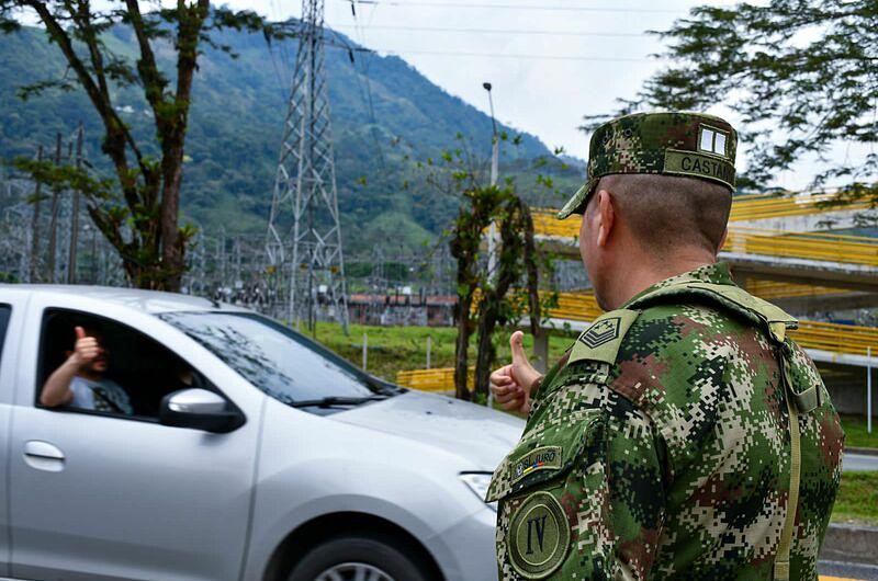 'Viaje Seguro', el Ejército lo cuida en las vías