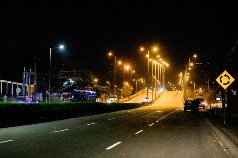Restringen tránsito nocturno de vehículos en Villavicencio