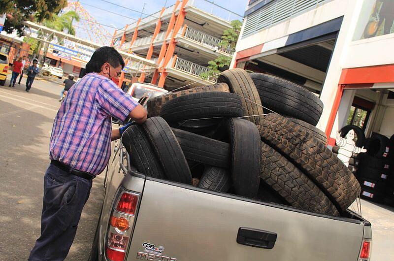 800 llantas usadas salieron de las calles de  Villavicencio 