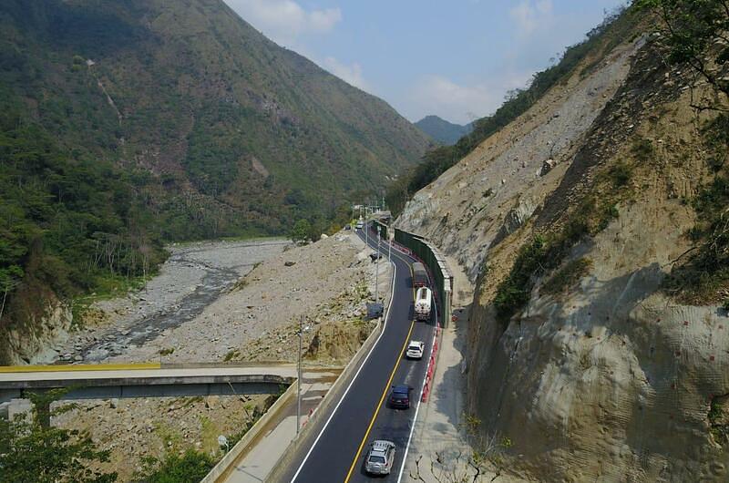 Adjudican obras de construcción de viaducto en el km 58