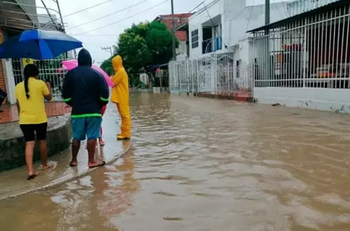 Lluvias arrecian en el país