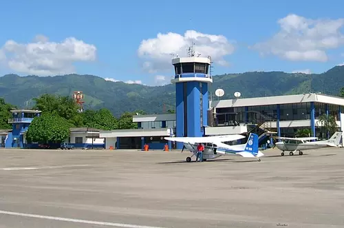 Aeronáutica Civil continúa búsqueda de DC-3 desaparecido