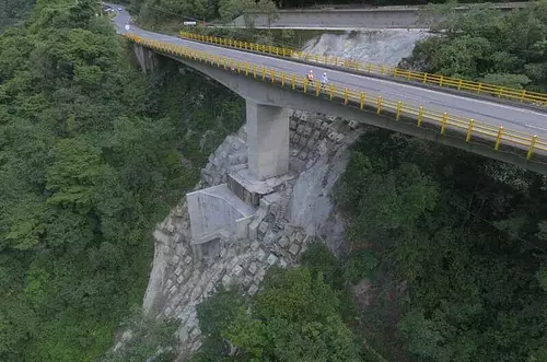  Otorgan licencia para la instalación malla en Puente Azotea
