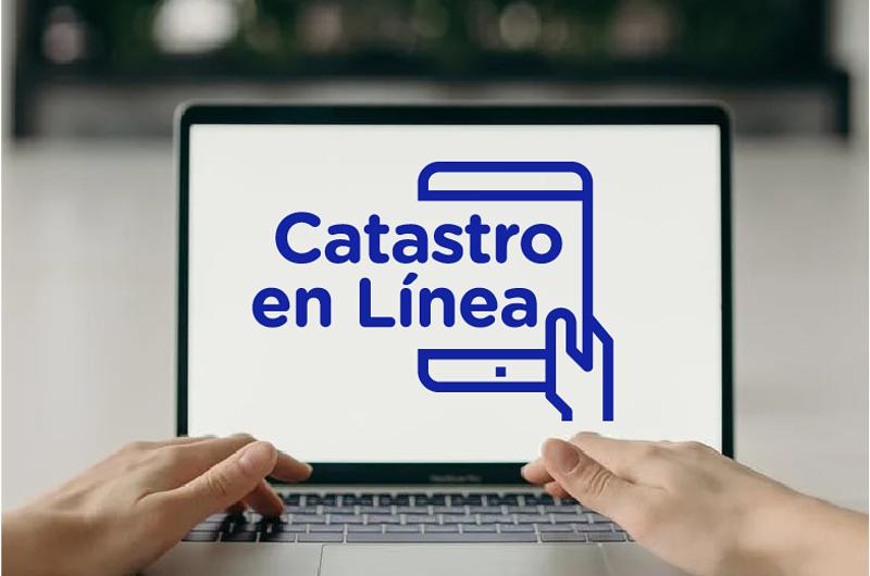 Ciudadanos realizan trámites catástrales de forma virtual