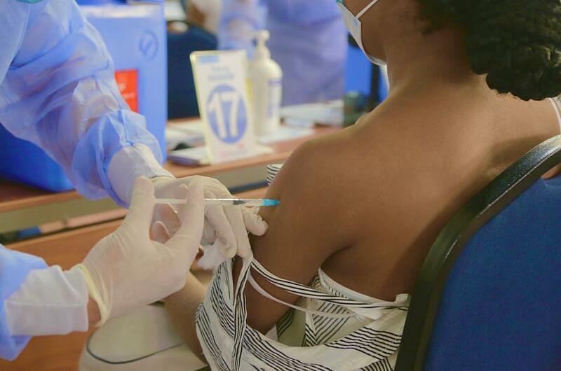 Mayores de 30 ya se pueden vacunar en Villavicencio