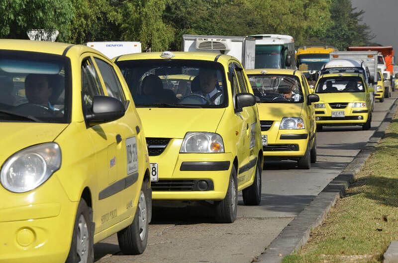 El pico y placa para taxis no tendrá modificaciones 