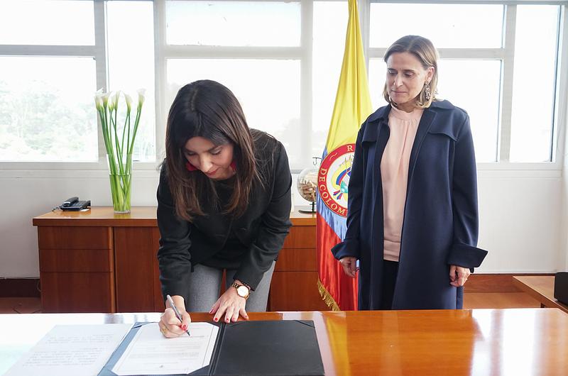 A qué viene la ministra de Educación al Meta