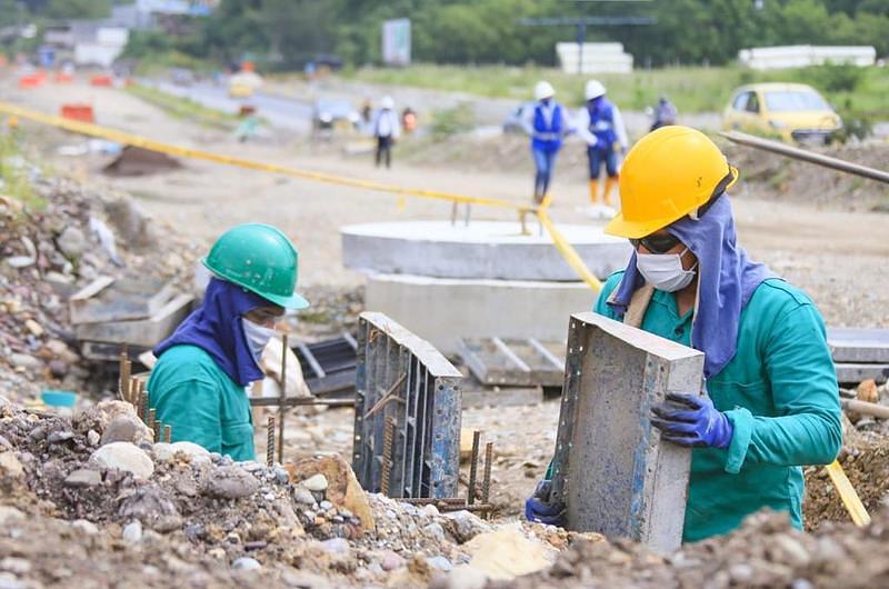 Gobierno asumirá pago del 50% de prima a trabajadores formales