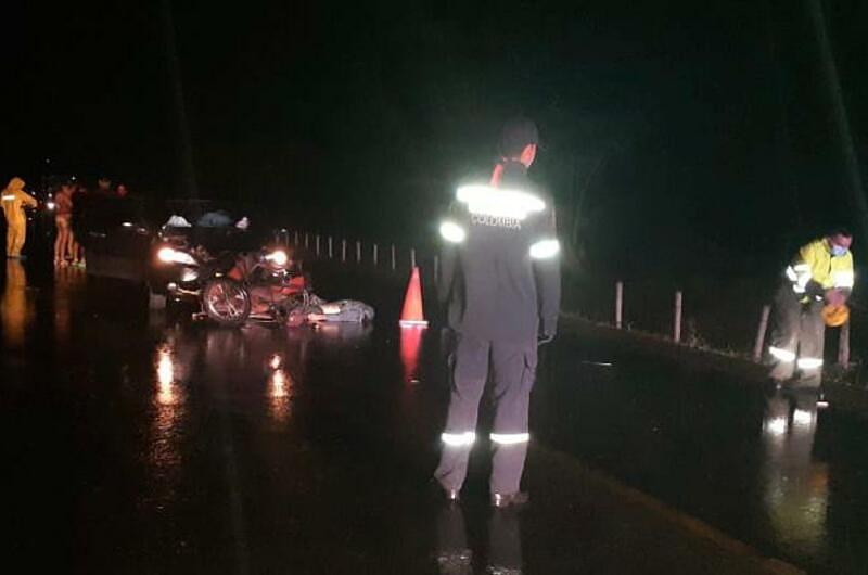 No exceda límites de velocidad. Evite accidentes