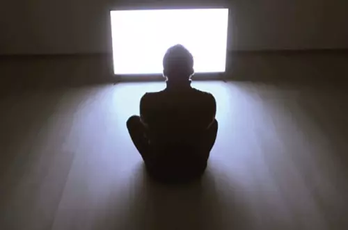 ¿Solo en cuarentena? No se aisle emocionalmente