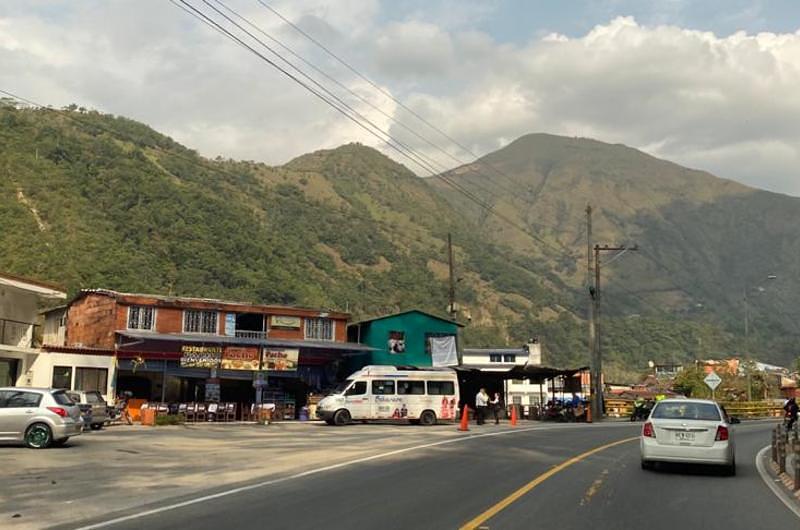 "Carros que sean sorprendidos de paseo en la carretera serán inmovilizados"