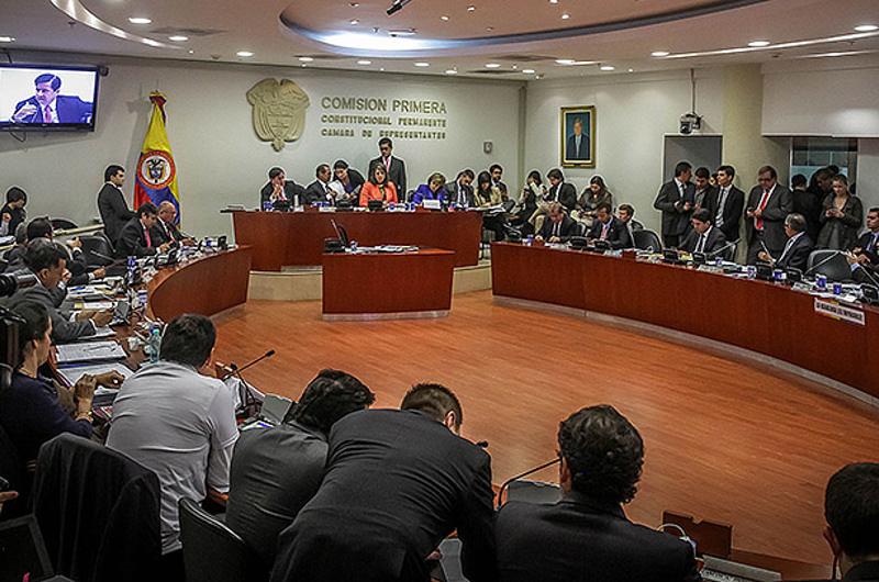 Cámara de representantes debate unificación de los periodos de gobernantes