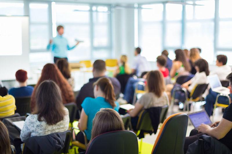 Docentes de inglés se capacitan en metodologías para la enseñanza 