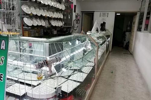Robo a joyería Calinas en Villavicencio 