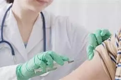 Familias que viajen en semana de receso escolar deben vacunarse 