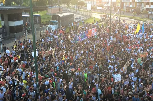 Villavicencio marchó por la educación pública 