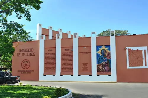 Suspenden elección de representantes de egresados Unillanos 