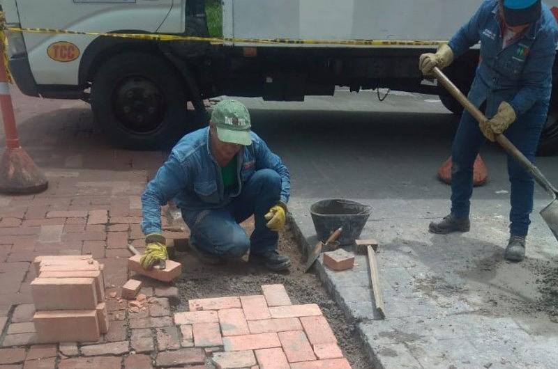 Maratónica jornada de reparcheo en vías principales de Villavicencio