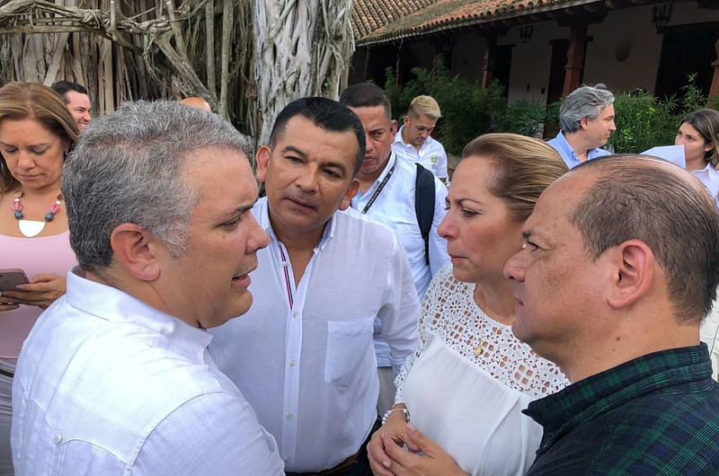 Presidente Duque anuncia corrección a errores en impuestos de licores