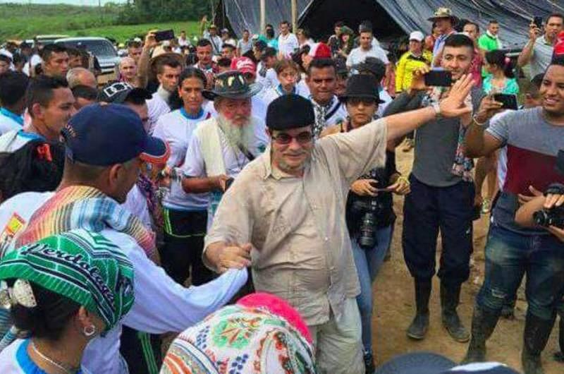 Timochenko visita la zona de concentración en el municipio de Mesetas, Meta