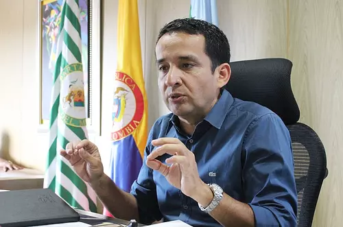 Alcalde de Villavicencio reclamó acelerar recursos para la vía al llano