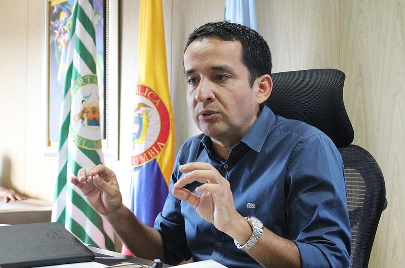 Alcalde de Villavicencio reclamó acelerar recursos para la vía al llano