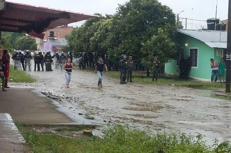 Granada, Meta continúa militarizada