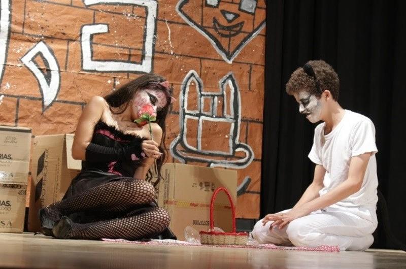 Colegio Jhon F. Kennedy prepara Festival de Teatro estudiantil