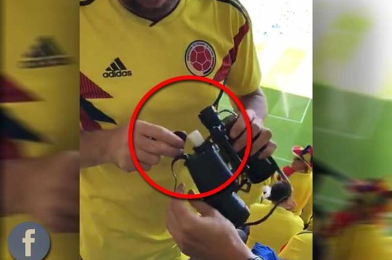 Cololmbiano que ingresó licor a estadio ruso fue despedido de su trabajo 