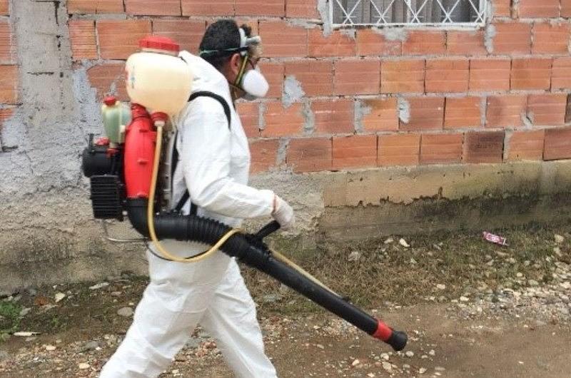 Fumigaciones contra el Dengue 