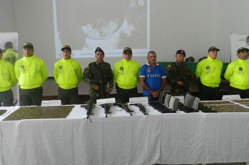 Alias 'Canoso' cabecilla del bloque Libertadores del Vichada es capturado