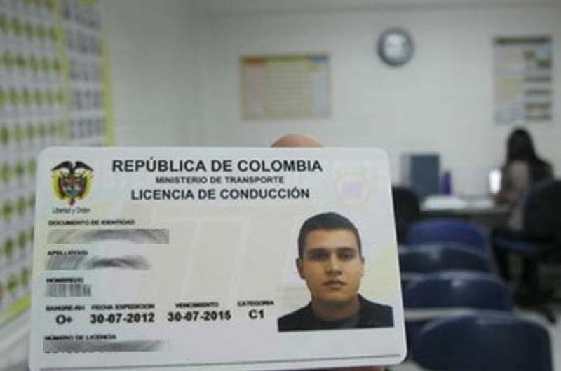 Las escuelas de conducción deben gestionar certificaciones represadas