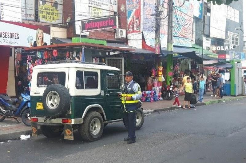 Tránsito adelanta operativos de control en centro de Villavicencio