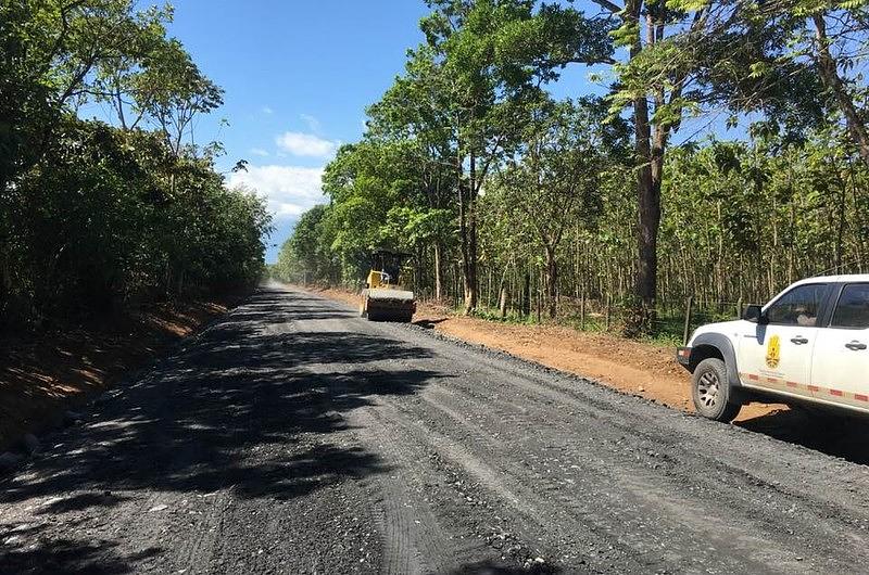 Avanza la reparación de vías terciarias en Cumaral