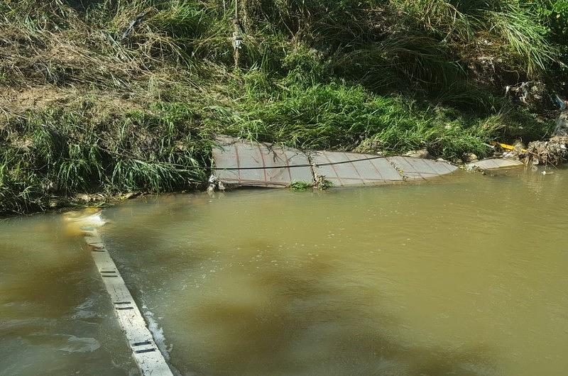 Cormacarena visitó puente colgante de la Cuerera 