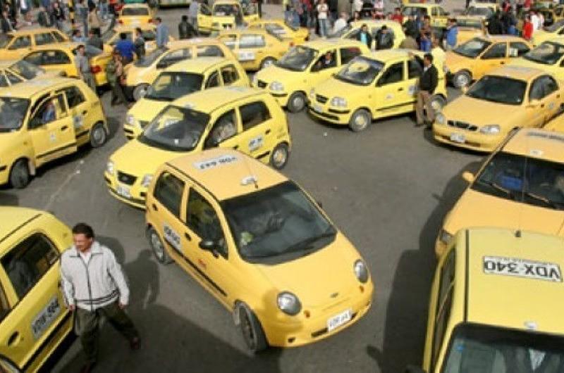 Así va el paro de taxistas 