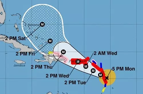 El Huracán María toma fuerza