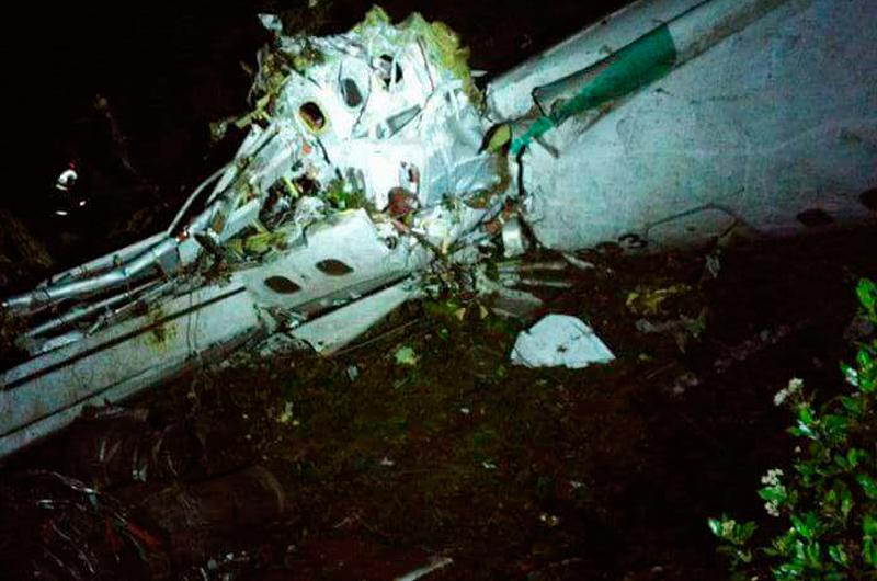 76 muertos y 5 heridos en tragedia aérea cerca a Medellín