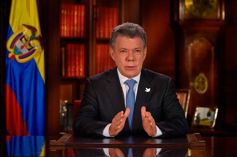 "Los colombianos serán quienes aprueben o rechacen los acuerdos": Santos