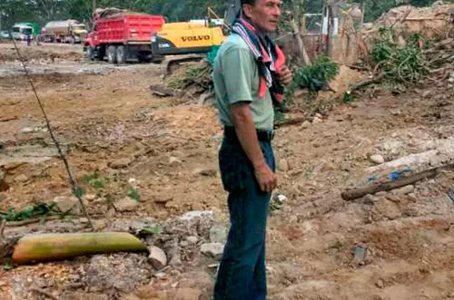 Ofrecen $5 millones por asesinos de inspector de Policía en Villavo