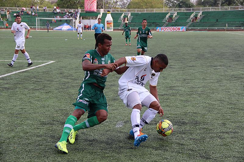 En el último minuto se le escapó la victoria a Llaneros ante Expreso Rojo en Girardot 