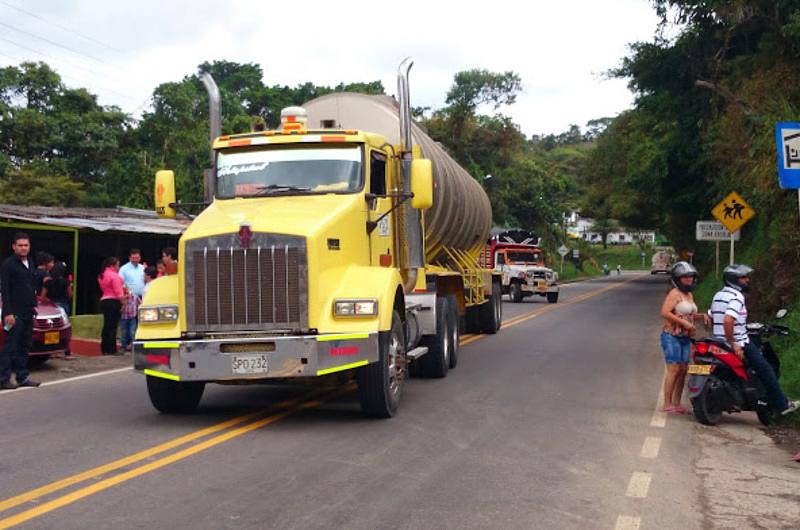 Gasolina aumenta $153 por galón y se mantiene precio del ACPM