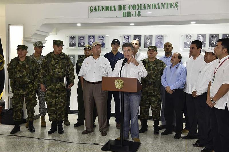 Sigan persiguiendo a ELN mientras no dé muestras de que quiere la paz, advirtió el Presidente